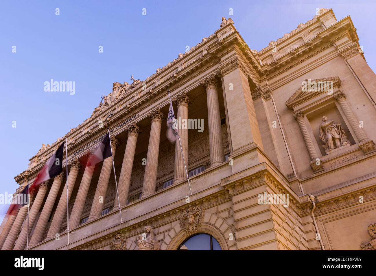 Morgens am Palais De La Bourse in Marseille in Frankreich anzeigen Stockfoto