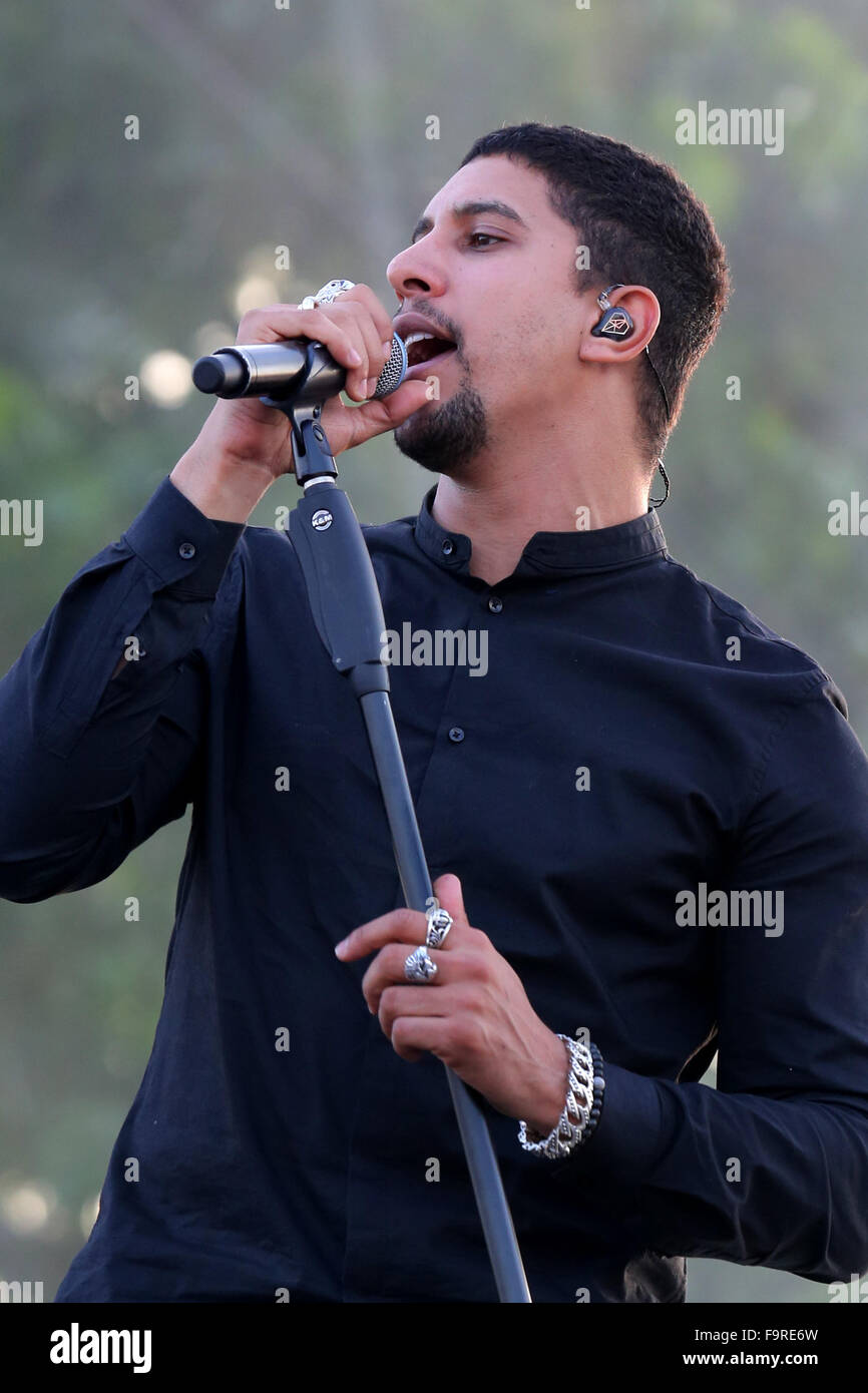 Deutscher Sänger und Songwriter Andreas Bourani führt live auf dem 35. Deutschen Evangelischen Kirchentag in Stuttgart, Deutschland, 5. Juni 2015 Stockfoto