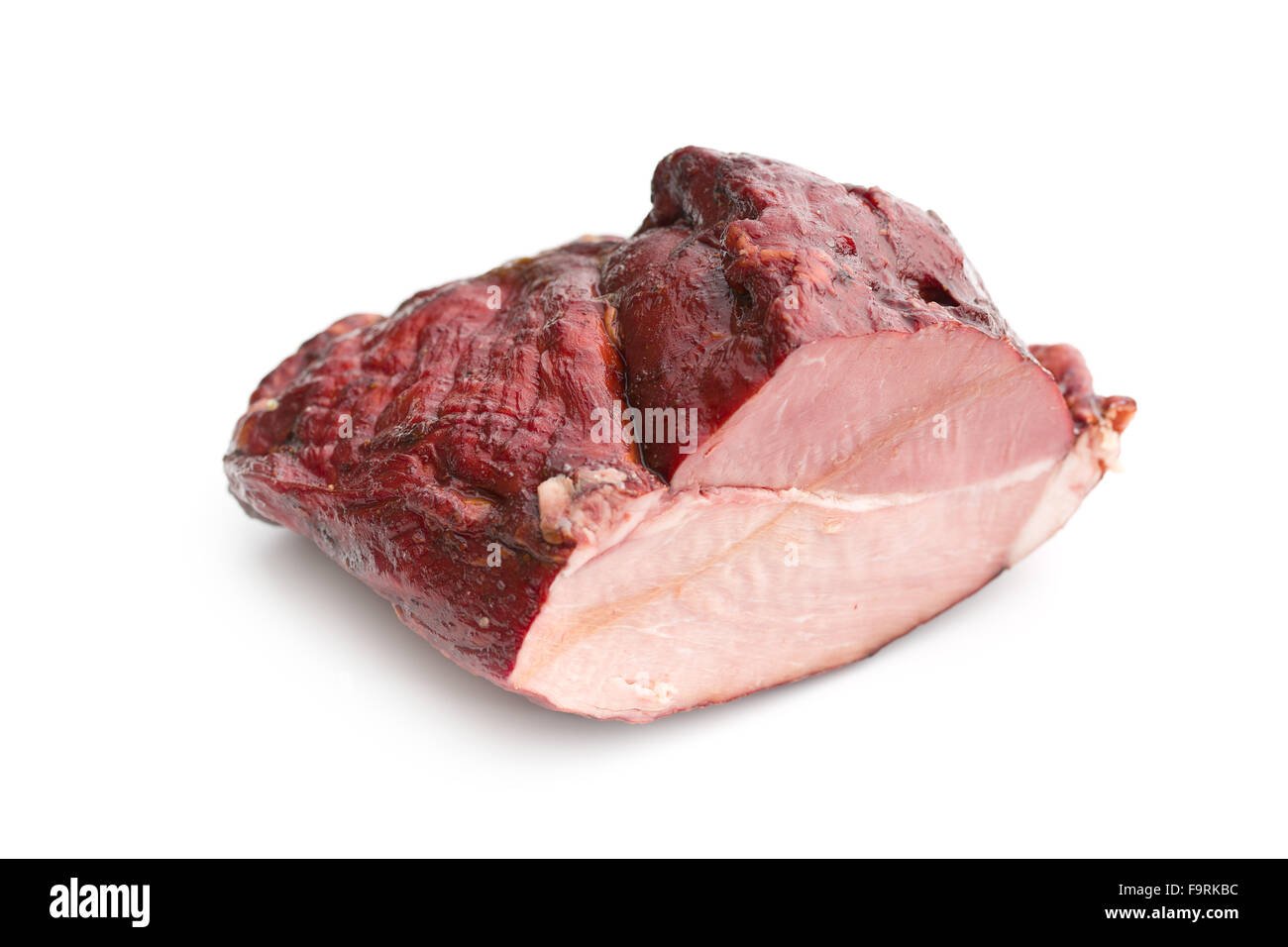 Geräucherte Schweinefleisch auf weißem Hintergrund Stockfoto