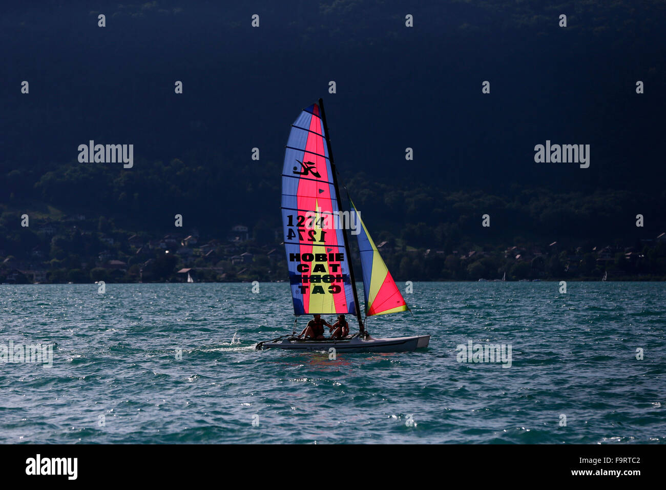 Annecy-See.   Segelboot. Stockfoto