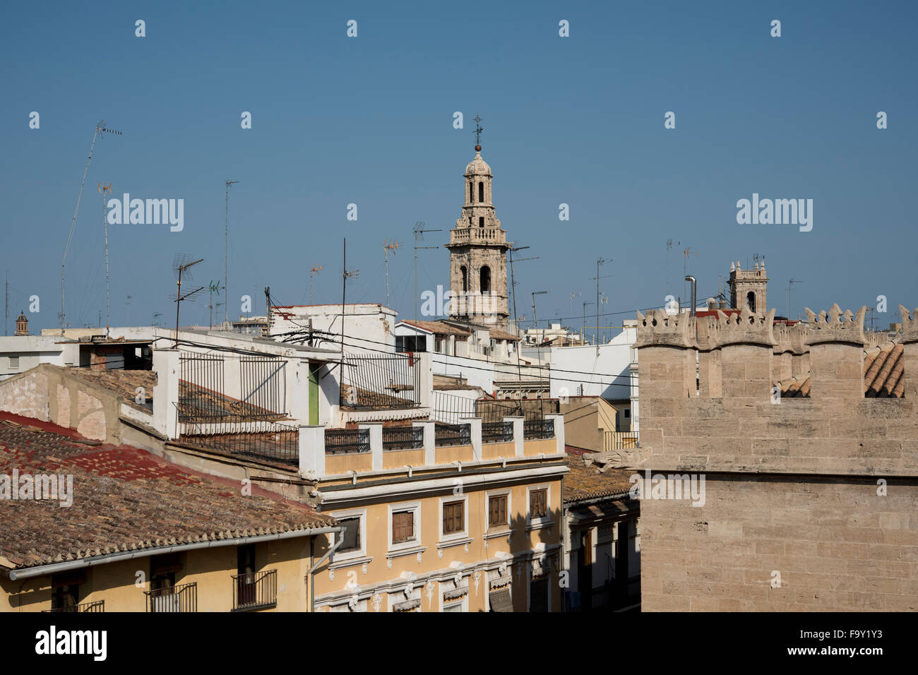 Blick auf La Lonja De La Seda aus Träger Dels Cordellats, Valencia, Spanien. Stockfoto