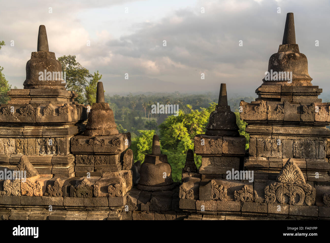 9. Jahrhundert Mahayana buddhistische Tempel Borobudur nahe Yogyakarta, Java, Indonesien, Asien Stockfoto