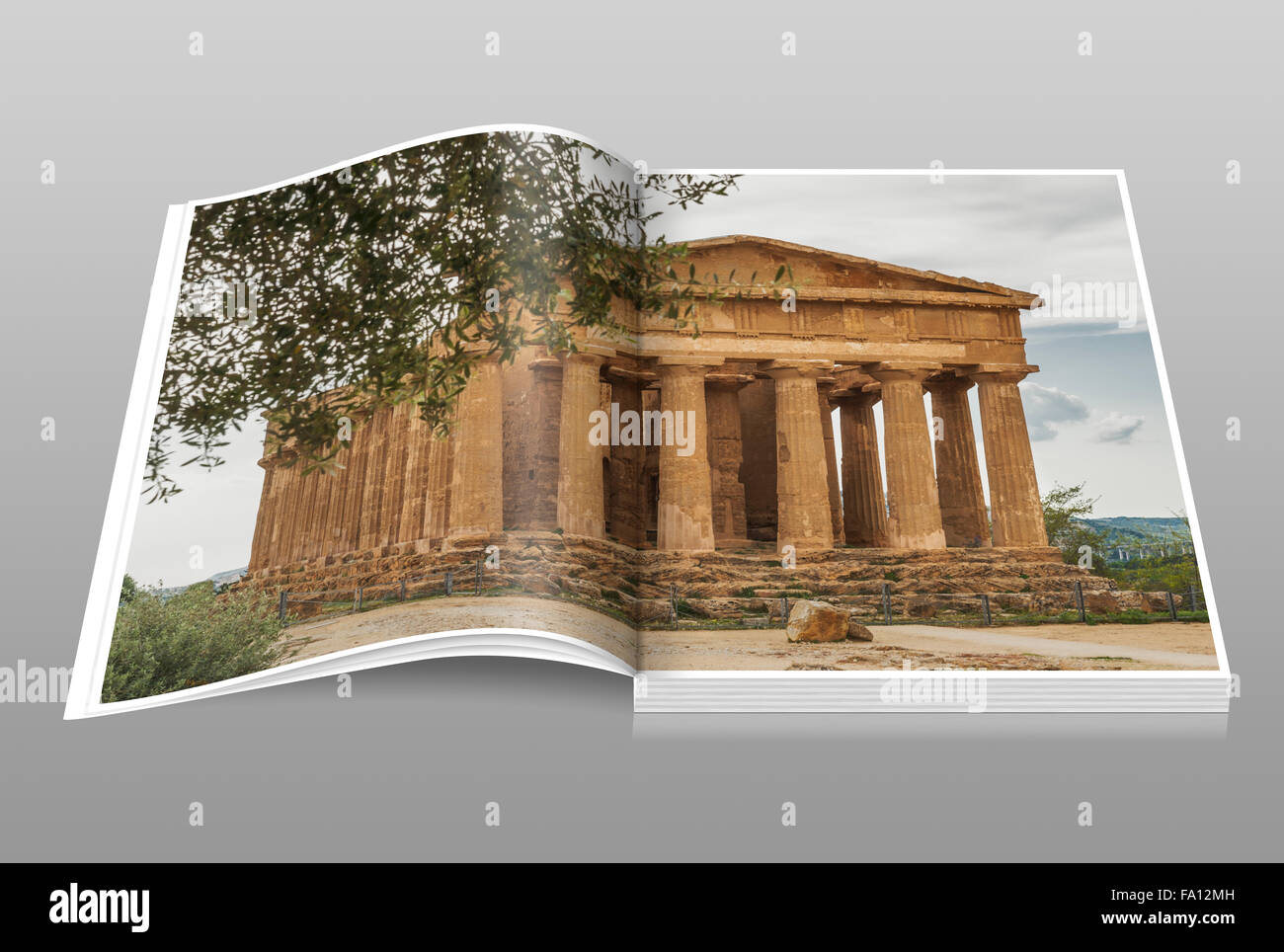 Der Tempel der Concordia entstand ca. 440 bis 430 v. Chr., Tal der Tempel, Valle dei Templi, Agrigento, Sizilien, Italien, Europa Stockfoto