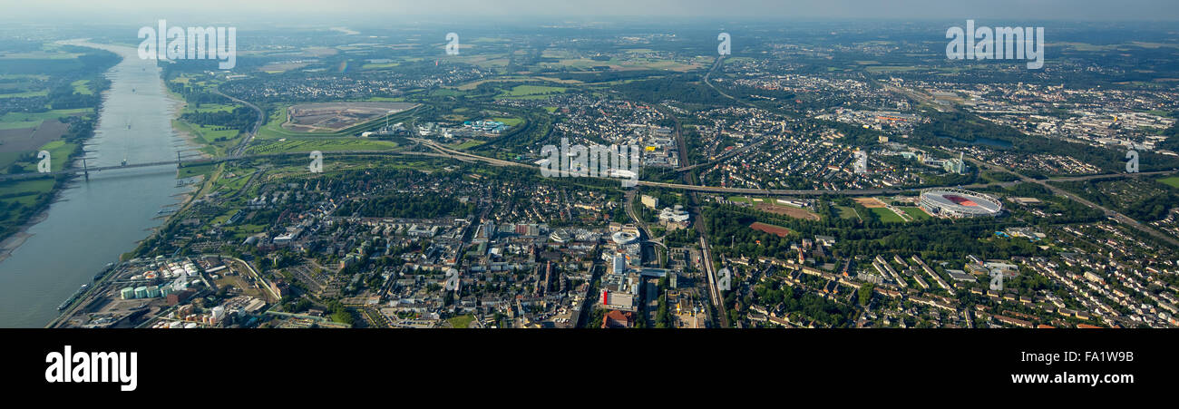 Fußball-Stadion BayArena Leverkusen, 1. Bundesliga, Autobahnabschnitt zwischen dem Kreuz Leverkusen und der Autobahn Brücke Rhein Stockfoto
