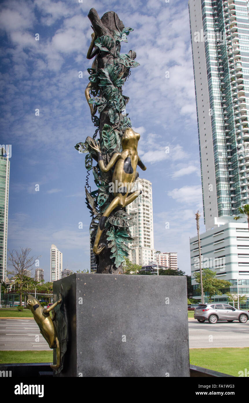 Rainforest Skulptur, Cinta Costera Park, Panama-Stadt, Mittelamerika Stockfoto