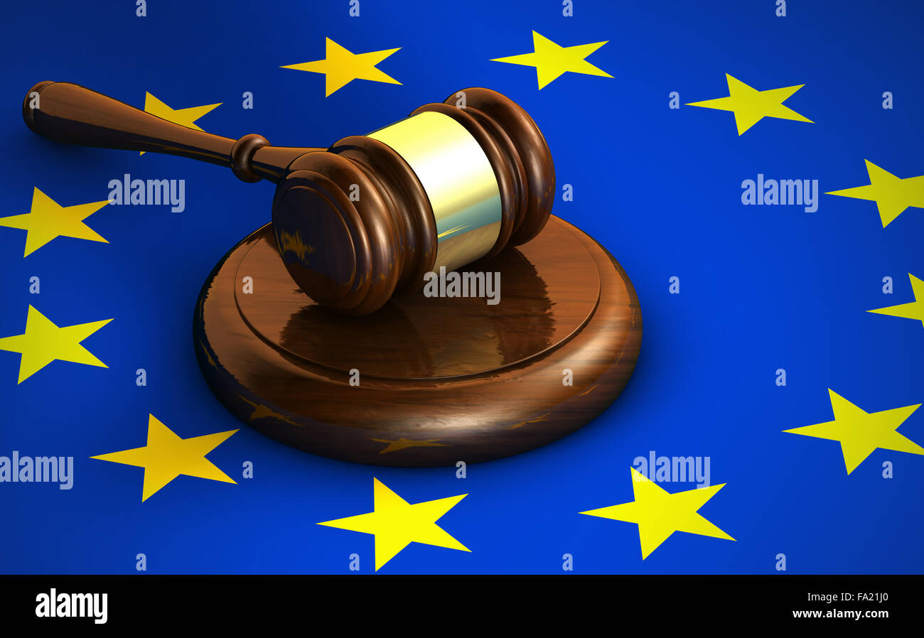 EU-Gemeinschaftsrecht, Rechtssystem und Parlament-Konzept mit einem 3d Rendern eines Hammers und der EU-Flagge auf Hintergrund. Stockfoto