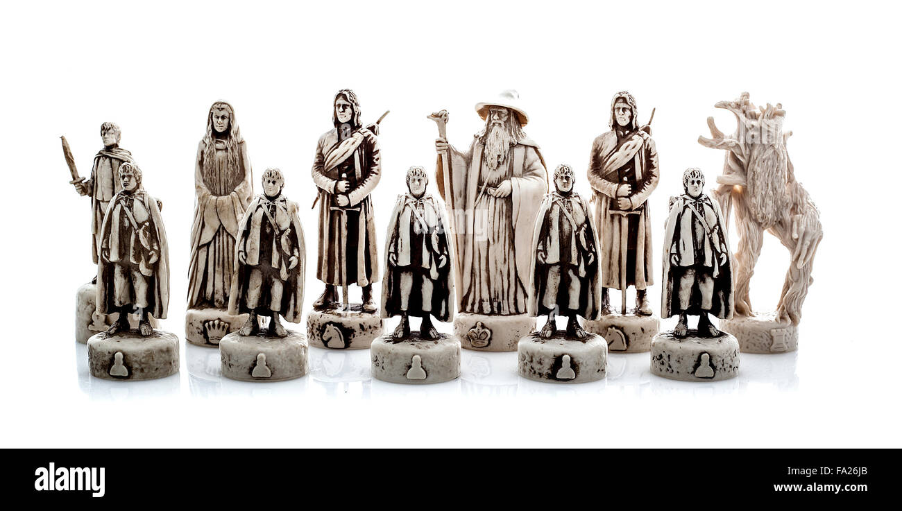 Herr von der Ringe Set Schachfiguren auf weißem Hintergrund Stockfoto