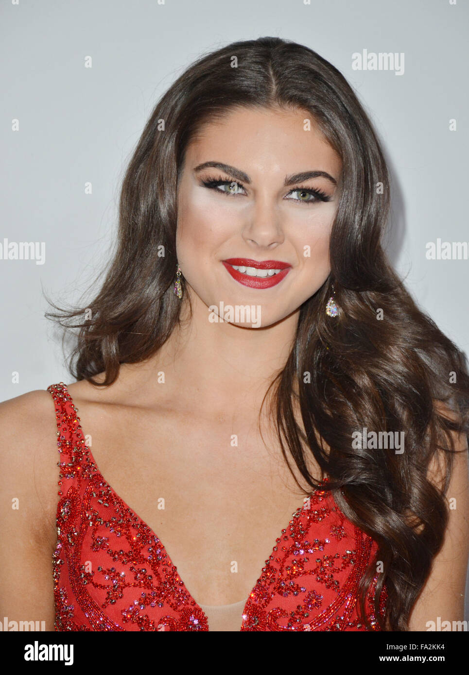 Las Vegas, Nevada, USA. 20. Dezember 2015. Miss Teen USA Katherine Haik besucht den roten Teppich für die 2015-Miss-Universe-Wahl am 20. Dezember 2015 im Planet Hollywood Resort & Casino in Las Vegas Nevada. Bildnachweis: Marcel Thomas/ZUMA Draht/Alamy Live-Nachrichten Stockfoto