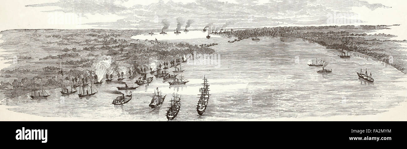 Panoramablick von der föderalen Flotte, vorbei an den Festungen des Mississippi auf dem Weg nach New Orleans, 19. April 1862. USA Bürgerkrieg Stockfoto