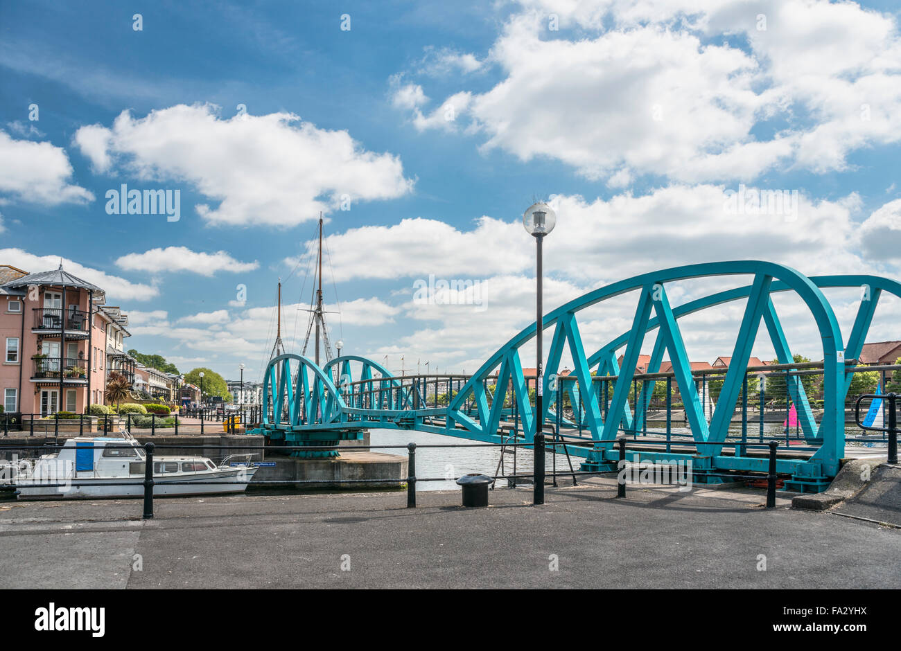 Junction Schleusenbrücke auf dem schwimmenden Hafen, Bristol, Somerset, England, UK Stockfoto