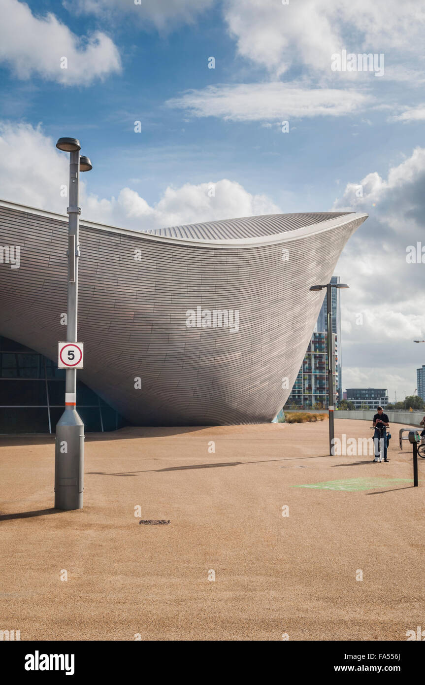 London Aquatics Centre, Queen Elizabeth Olympic Park Stratford, London – architektonisches Wahrzeichen von Zaha Hadid Architects: Phillip Roberts Stockfoto