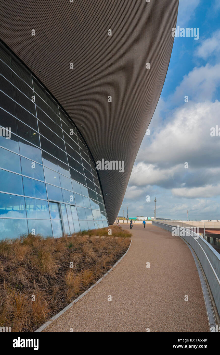 London Aquatics Centre, Queen Elizabeth Olympic Park Stratford, London – architektonisches Wahrzeichen von Zaha Hadid Architects: Phillip Roberts Stockfoto