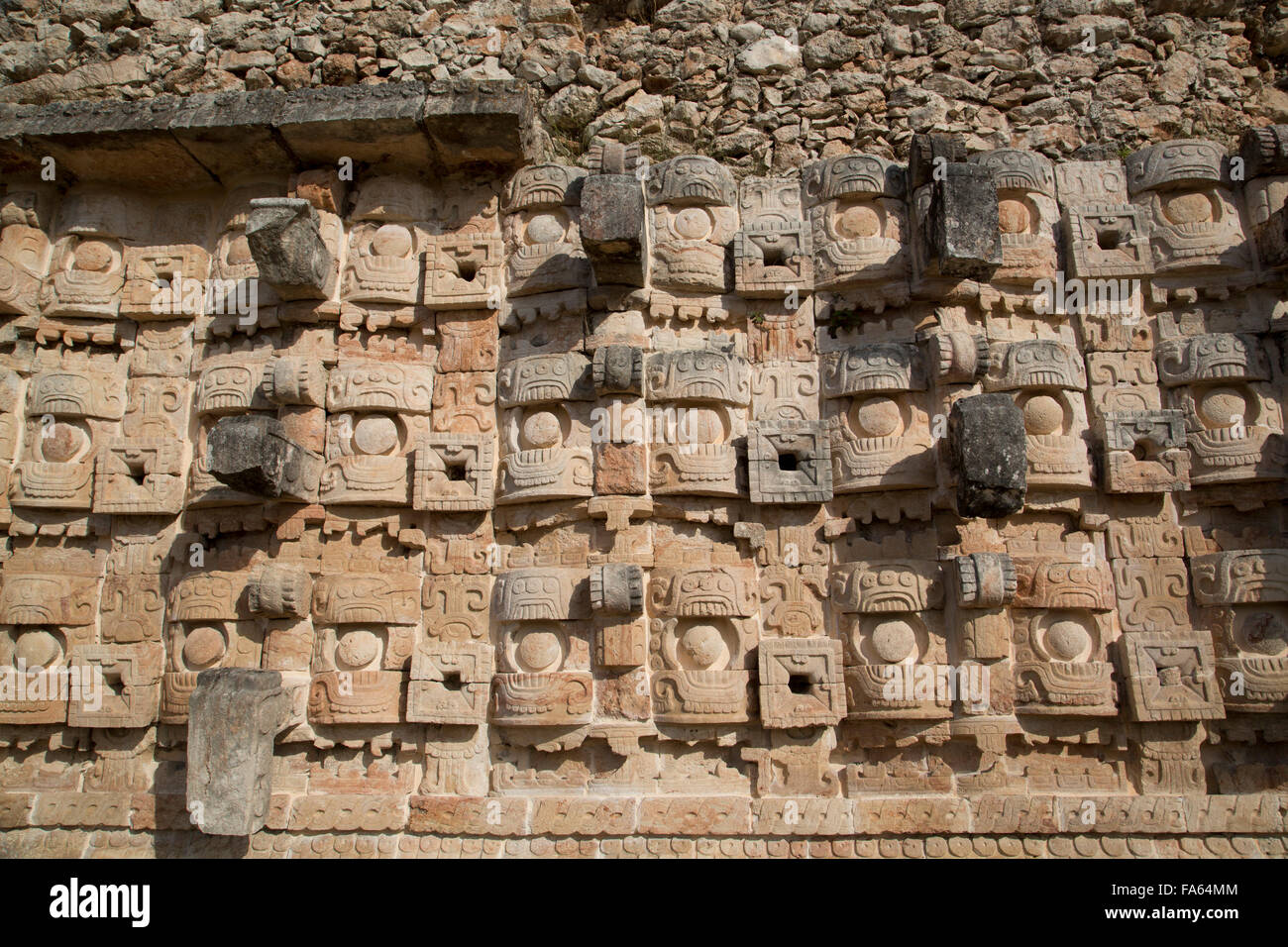Stein-Bilder von der Regen Gott Chac, Palast der Masken, Kabah archäologische Website, Yucatan, Mexiko Stockfoto