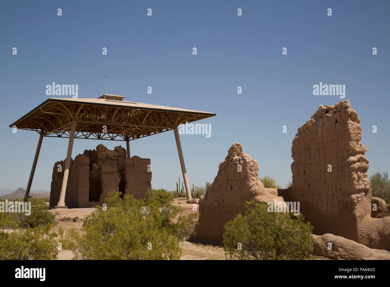 Casa Grande (großes Haus) Ruins National Monument, der Sonora-Wüste Einwohnern, gegründet in der Nähe von 400 n. Chr. aufgegeben ca. 1450 A Stockfoto