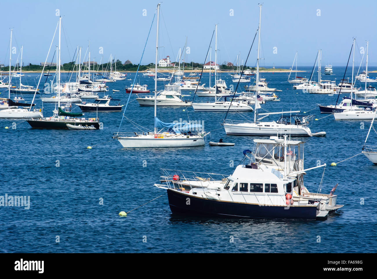 Yachten vor Anker in New Harbor, Block Island, Rhode Island, Vereinigte Staaten Stockfoto