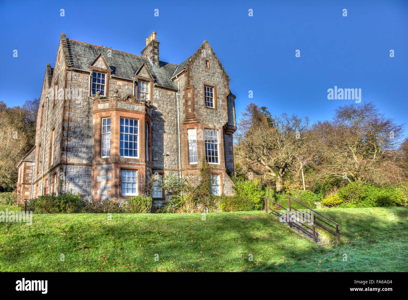 Shambellie Haus hinten und Side View HDR aufgenommen an einem sonnigen Tag im November 2015. Stockfoto