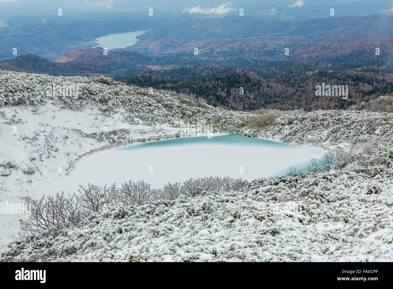 Zugefrorenen See, Daisetsuzan Nationalpark, Hokkaido, Japan Stockfoto