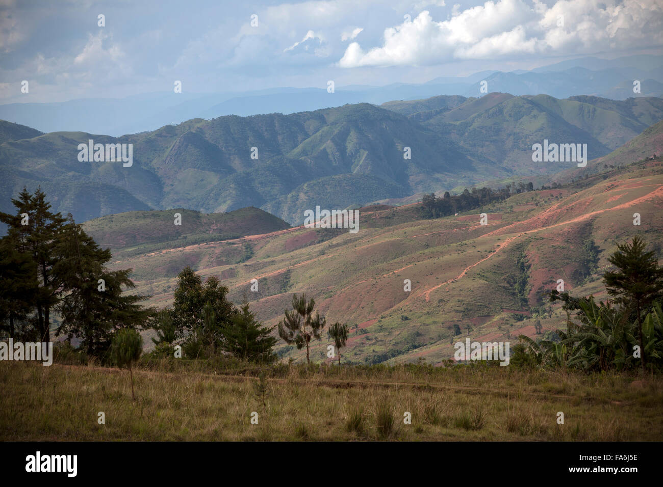 Der Kungwe-Mahale Mountains ragen Kigoma Region im Westen Tansanias. Stockfoto