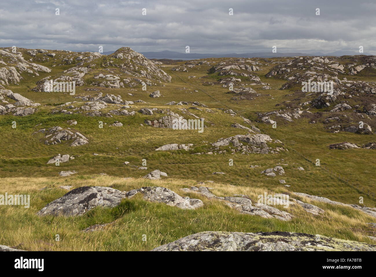 Die wilden vergletscherten Lewisian Gneis Landschaft des nördlichen Coll, Inneren Hebriden, Schottland. Stockfoto