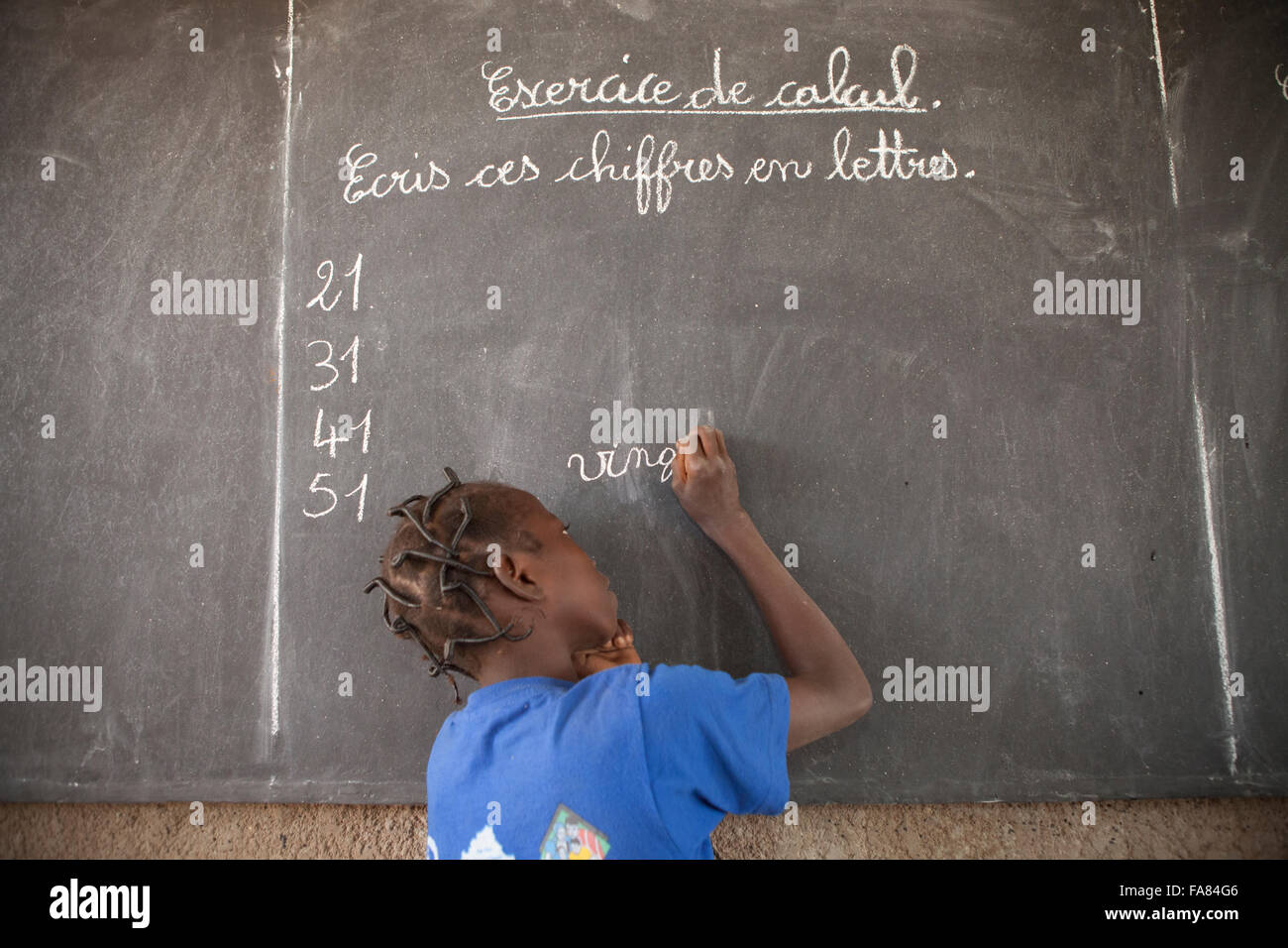 Die Studierenden lernen in Kouka Primary School in Kouka Abteilung, Burkina Faso. Stockfoto
