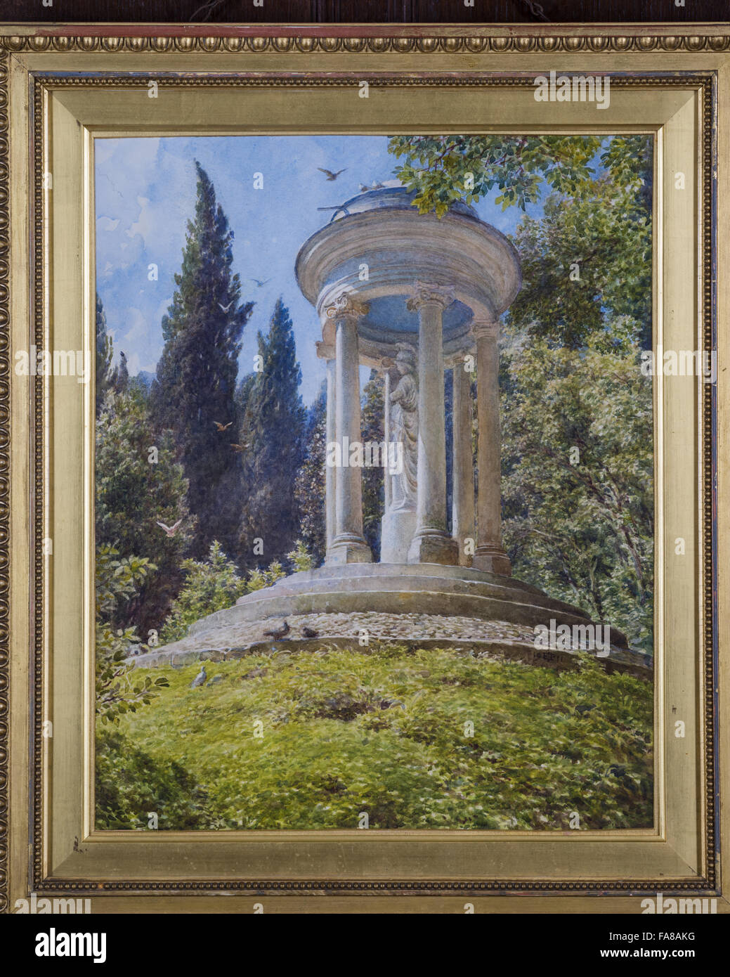 Griechische Tempel in einer Waldlandschaft von Sir Edward John Poynter, 1911. Aquarell in der Halle am Bateman, East Sussex. National Trust Inventarnummer 760751. Stockfoto