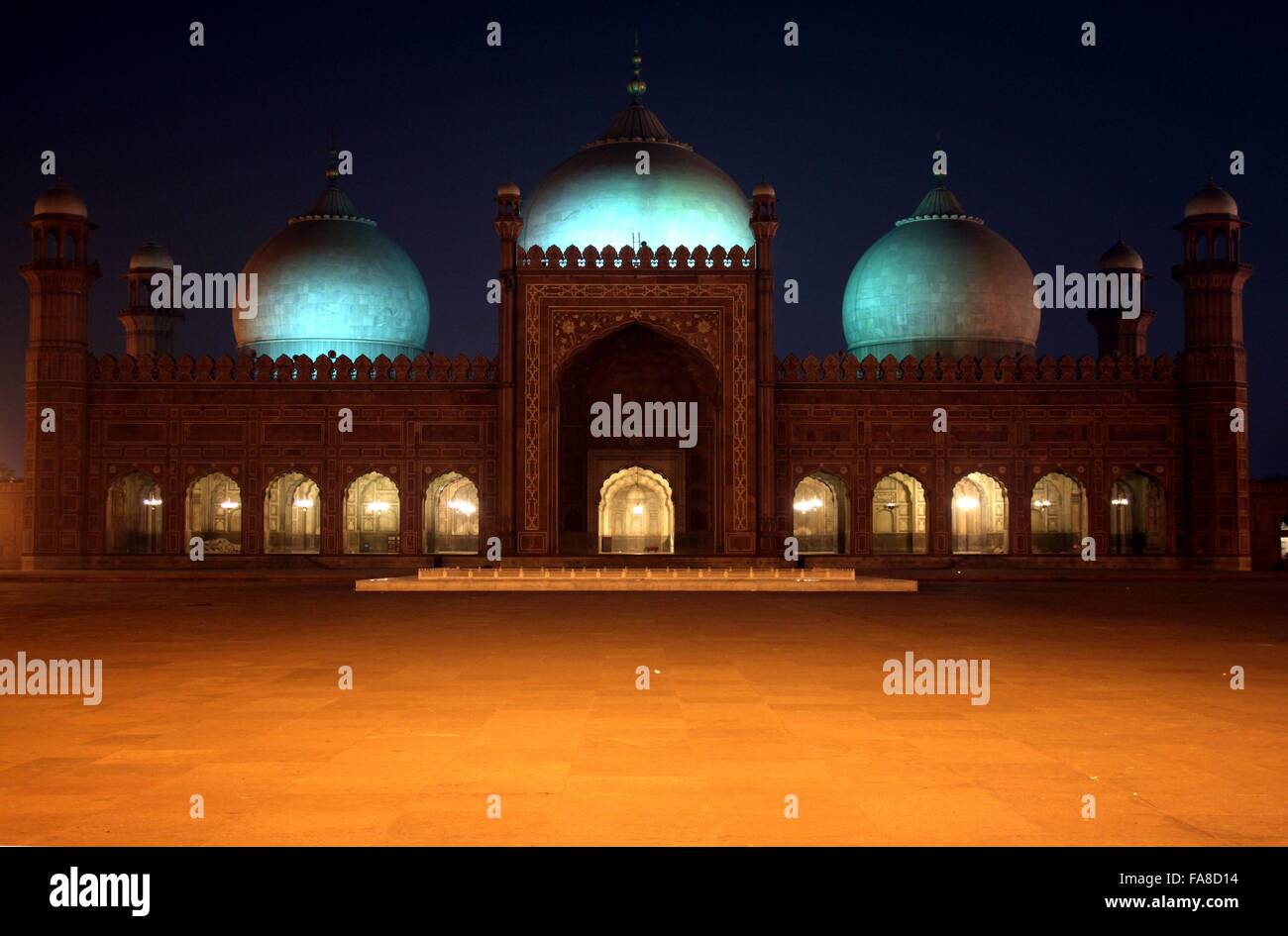 Badshahi Moschee am Abend, Lahore, Pakistan Stockfoto