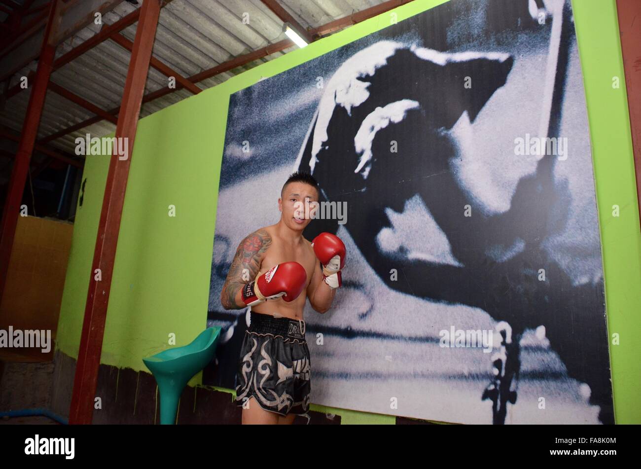 Das Clash-Foto mit Muay Thai Kick Boxer Chiang Mai Thailand Stockfoto