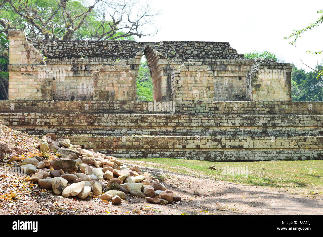 Einige der alten Strukturen in archäologischen Stätte Copán in Honduras Stockfoto