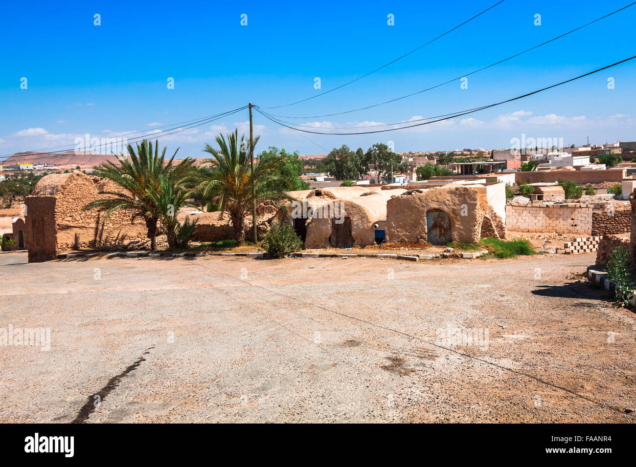 Medenine (Tunesien): traditionelle Ksour (Berber befestigte Getreidespeicher) Stockfoto