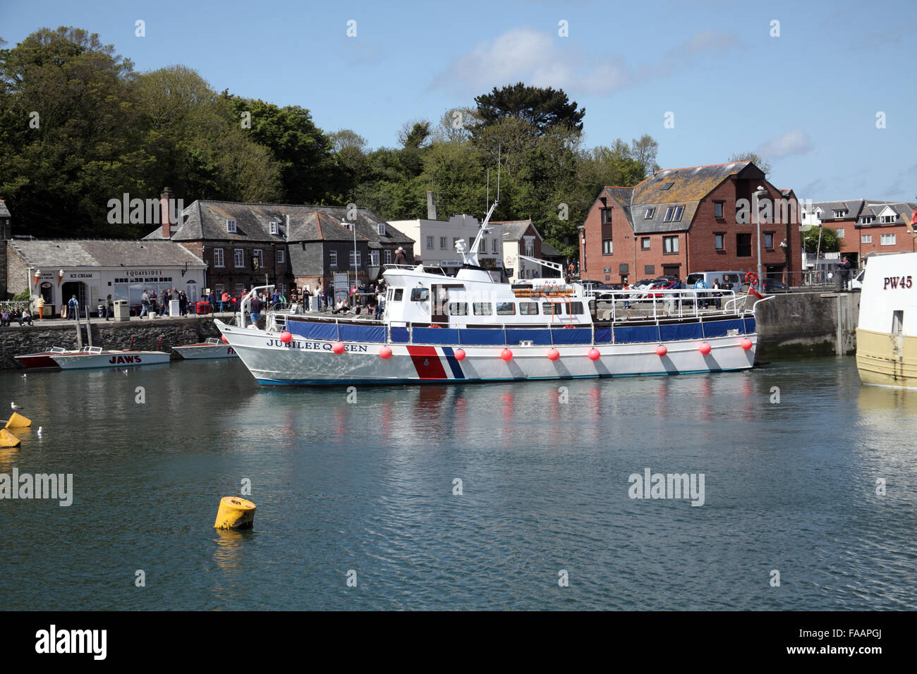 Ausflugsschiff, Jubilee Königin in Hafen von Padstow, Cornwall, England Stockfoto