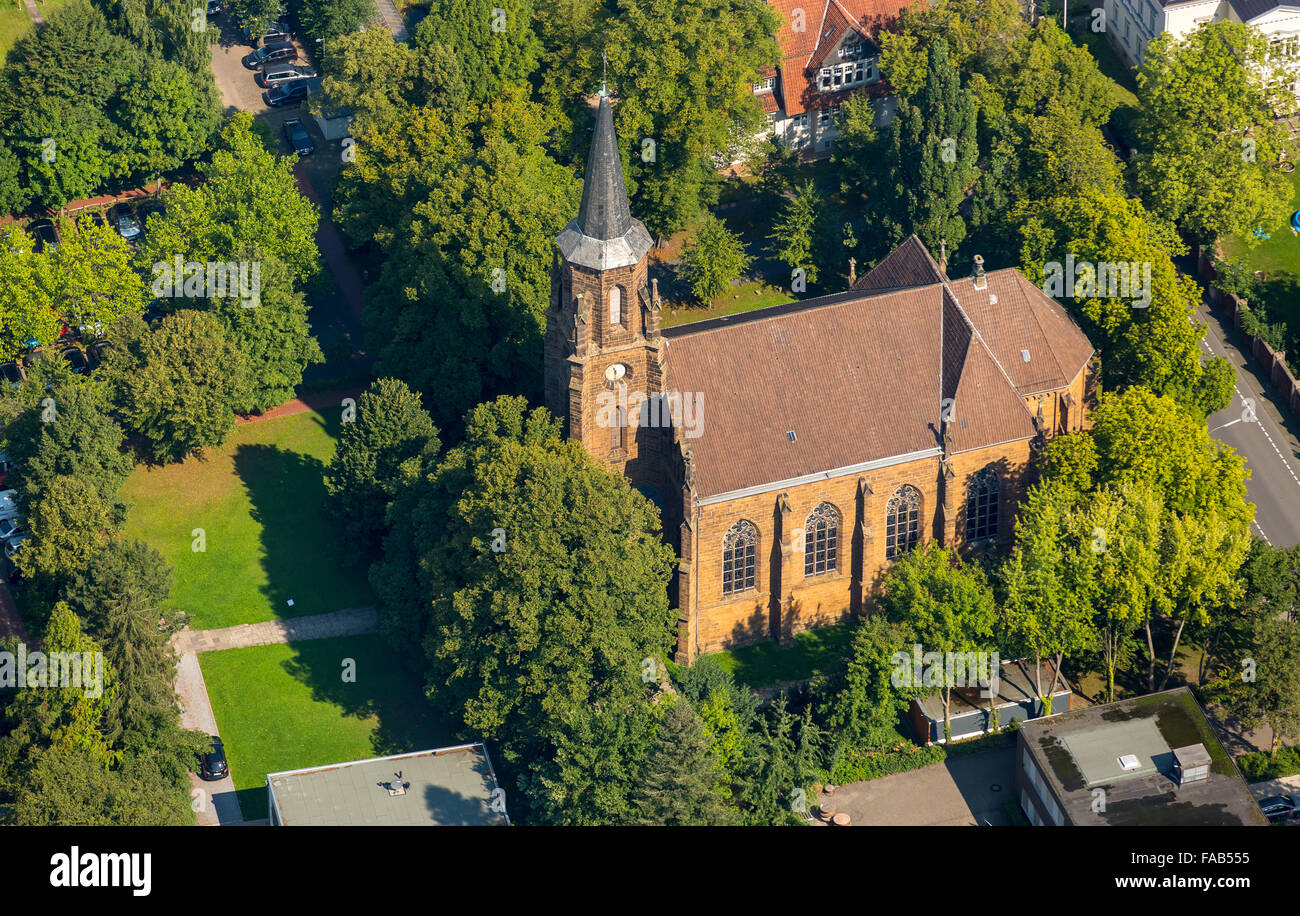 Antenne anzeigen, St. Pauls Kirche, Bünde, Ostwestfalen, Nordrhein-Westfalen, Deutschland, Europa, Luftaufnahme, Vögel-Augen-Blick, Stockfoto