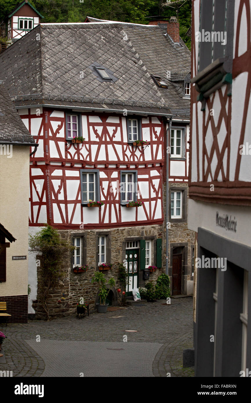 Dorf von Monreal in der Eifel, östlichen Teil der Eifel-Ardennen, Deutschland Stockfoto