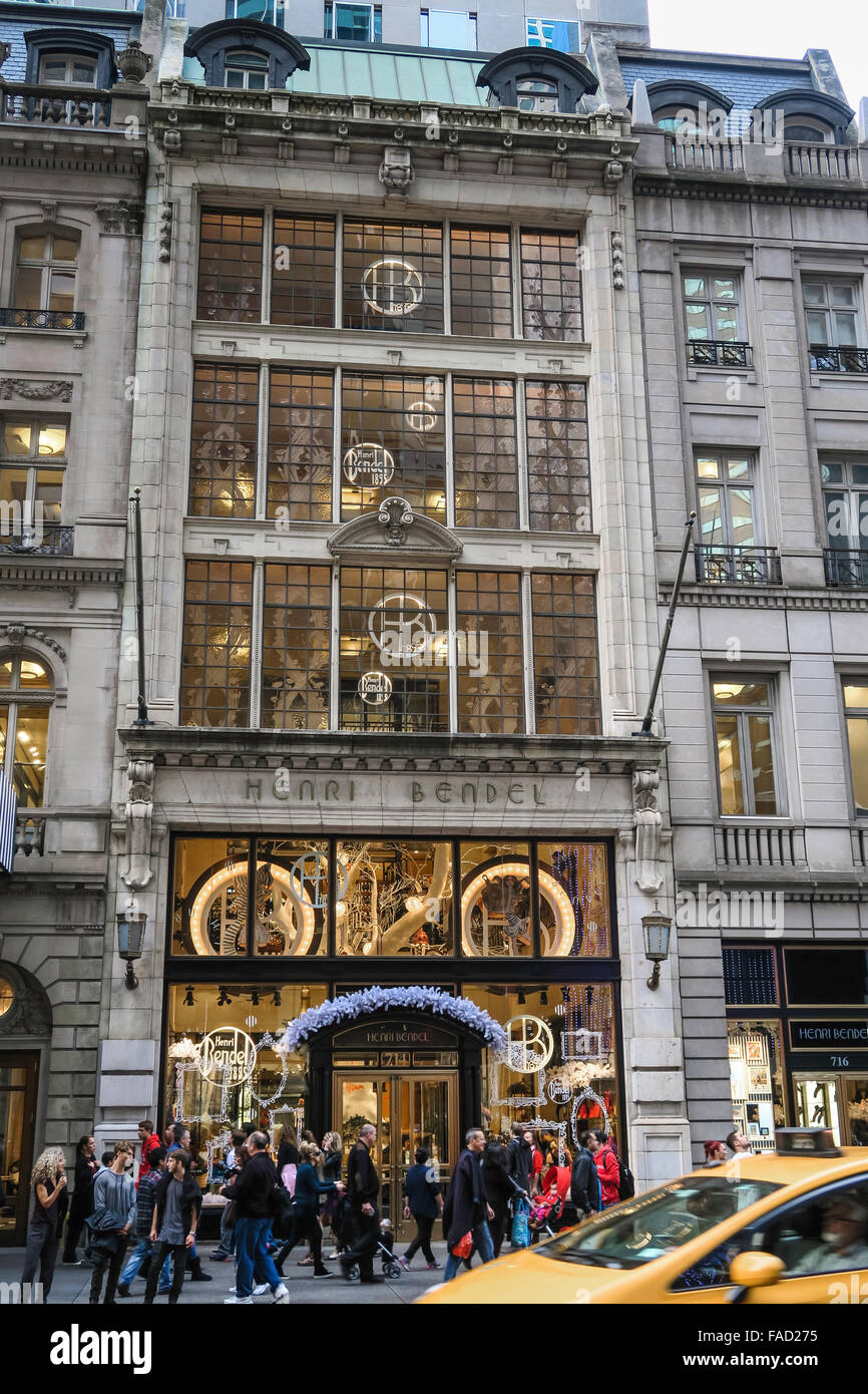 Fifth Avenue dekoriert für die Ferienzeit, NYC Stockfoto