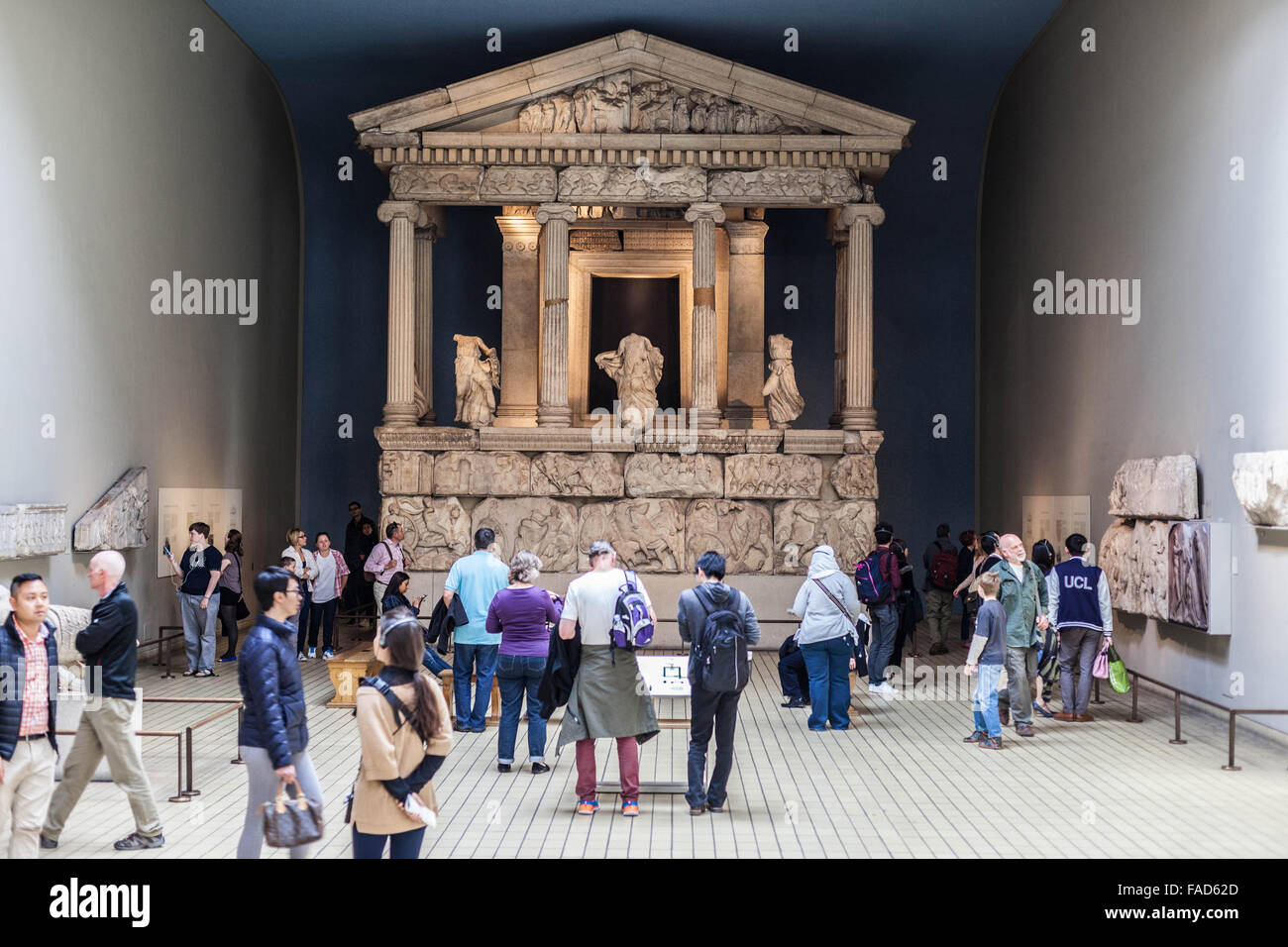 Das Nereid Monument, British Museum, London, England, Großbritannien. Stockfoto