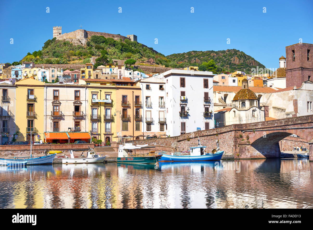 Altstadt von Bosa, Blick auf Malaspina Castle, Riviera del Corallo, Sardegna (Insel von Sardinien), Italien Stockfoto