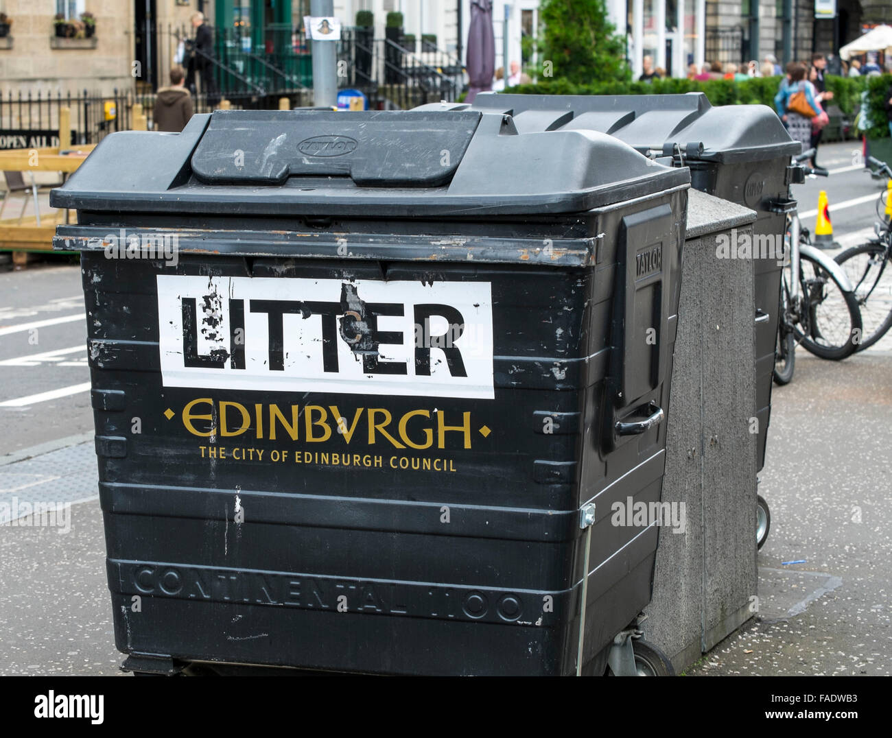 Edinburgh Schottland George Street schwarz Stadtrat Wurf Stockfoto