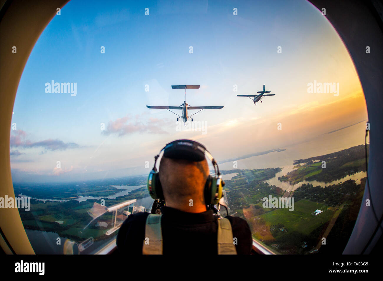 Luftaufnahme der Pilot während des Fluges Bildung Stockfoto