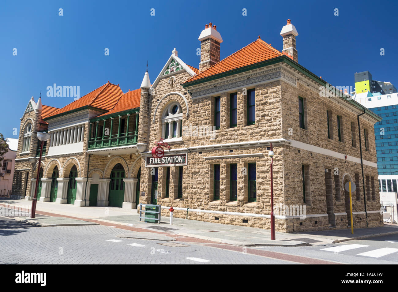 Alten Perth Feuerwache (erbaut 1901), jetzt das Feuer & Emergency Services Bildung und Heritage Centre. Murray Street, Perth, Australien. Stockfoto