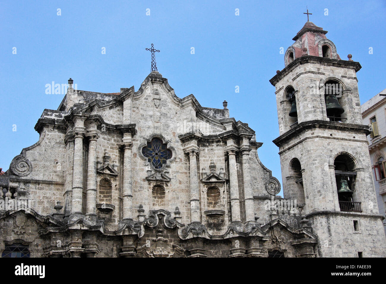 Die Kathedrale am Plaza De La Catedral (Domplatz), Habana Vieja (Altstadt), Kuba Stockfoto