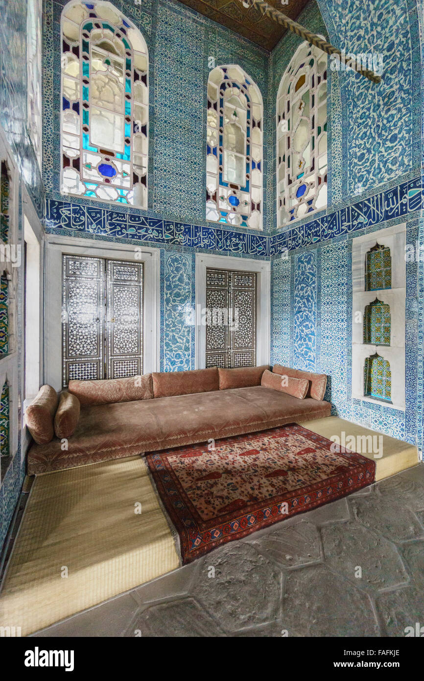 The divan topkapi palace -Fotos und -Bildmaterial in hoher Auflösung ...