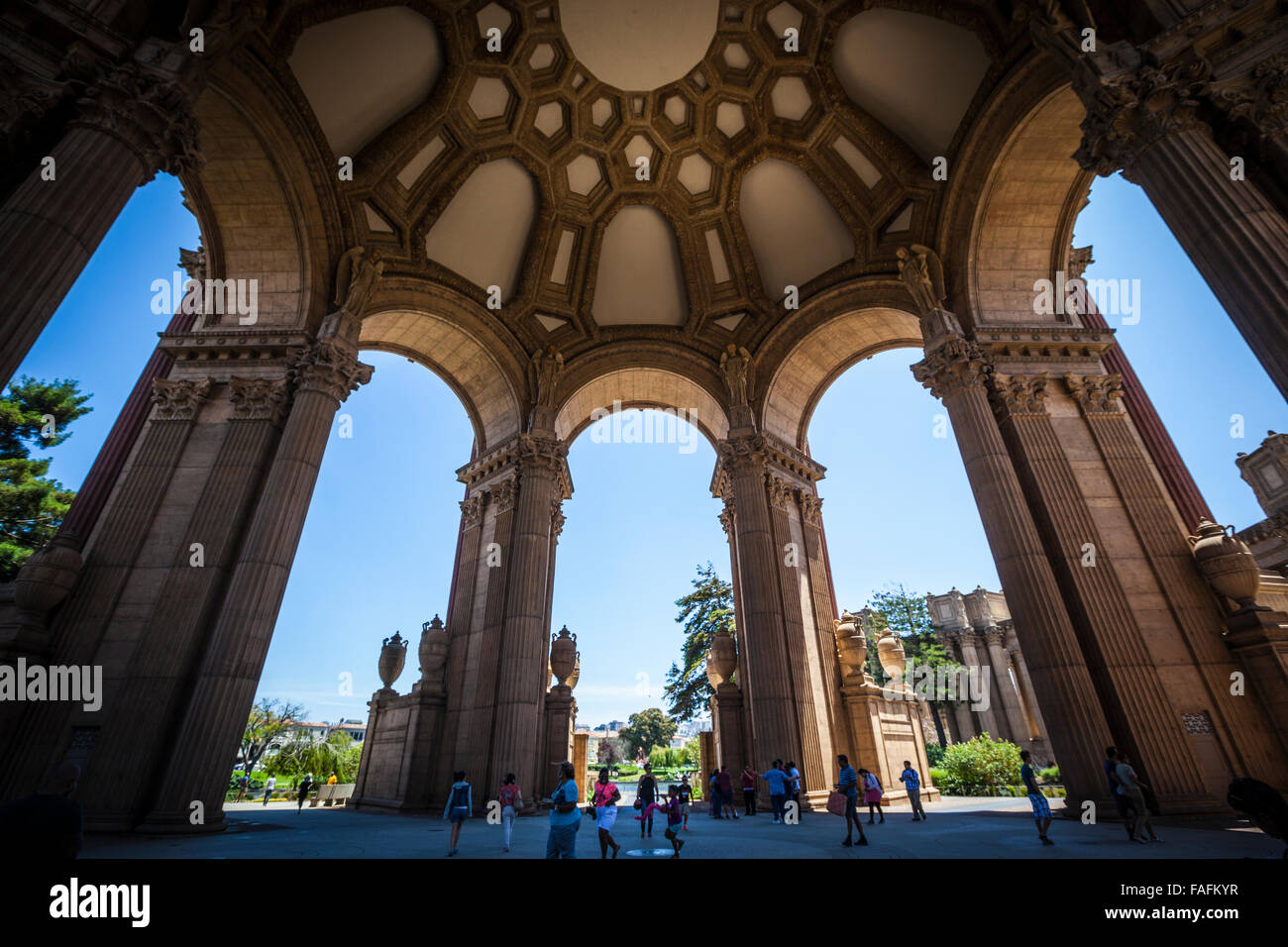 In Der Kuppel Der Palace Of Fine Arts In San Francisco