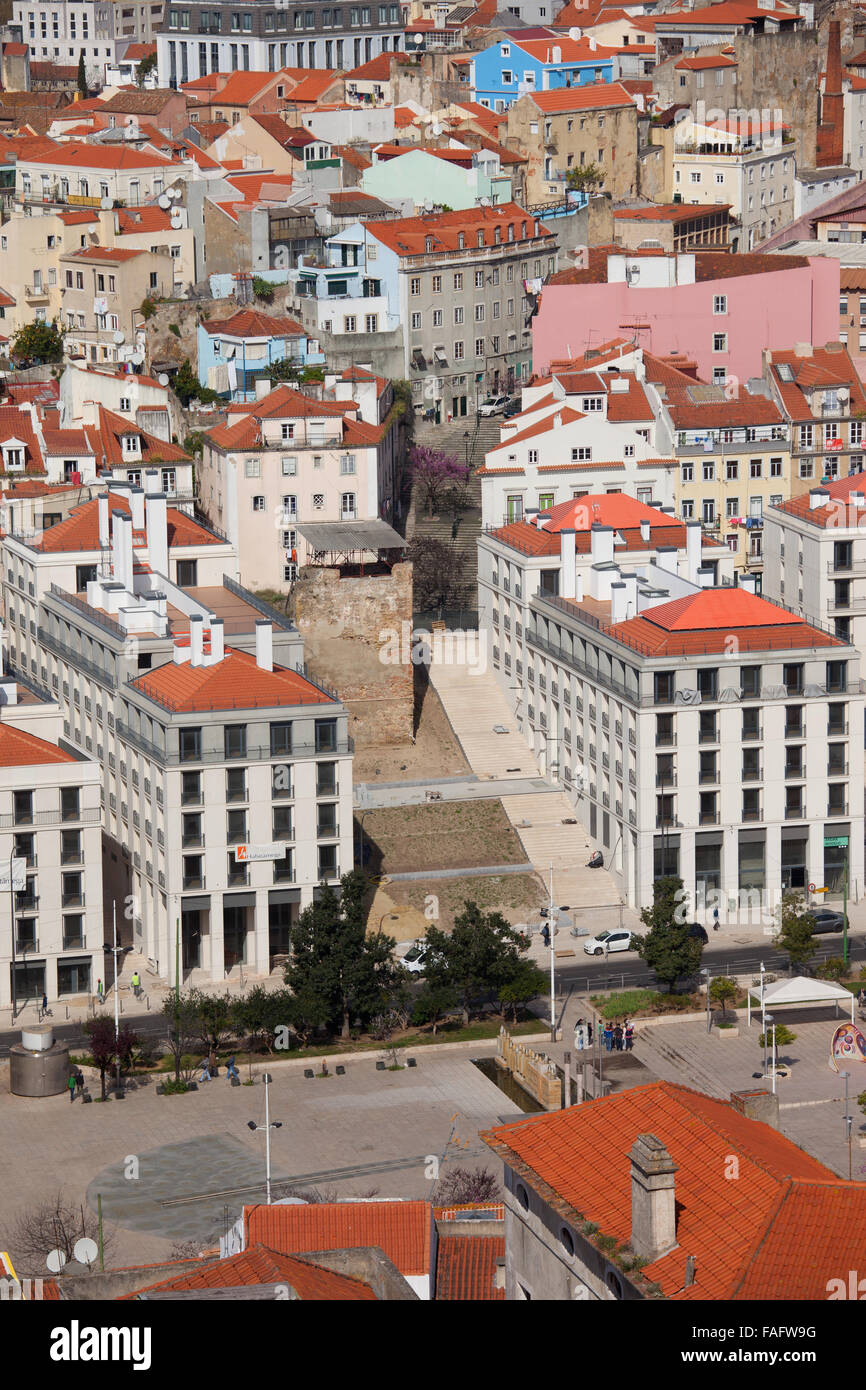 Portugal, Stadt Lissabon Stadtbild, Torre Jogo da Pela Turm und Rua Palma street Stockfoto