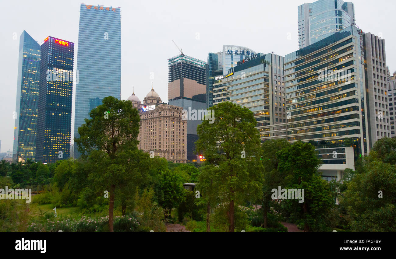 Hoher Anstieg der Innenstadt, Guangzhou, Guangdong Provinz, China Stockfoto