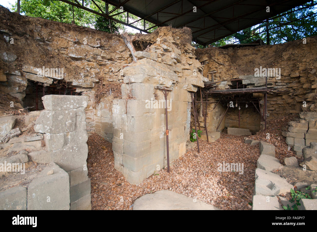 Antike Gräber in den archäologischen Park Sodo (Tumulo ich), Cortona, Toskana, Italien Stockfoto