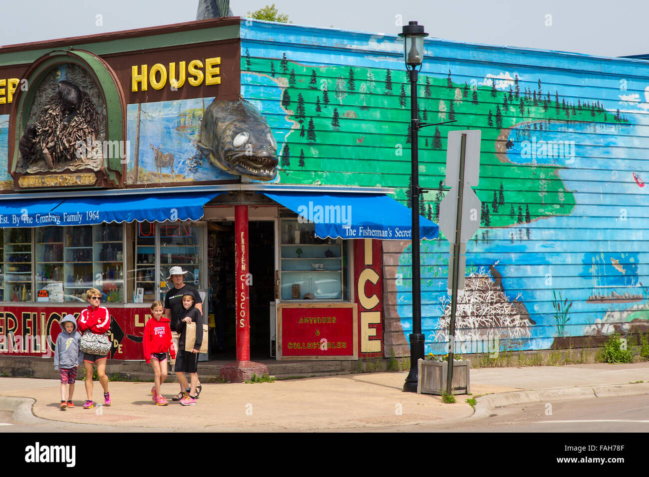 Einkaufen in malerische malerischen Grand Marais am nördlichen Ufer des Lake Superior in Minnesota Stockfoto