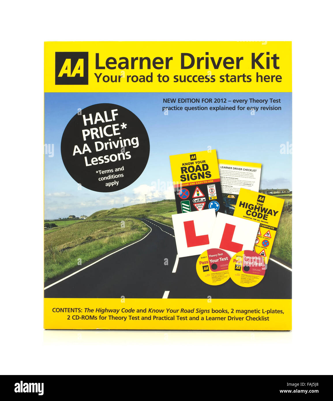 AA-Learner Driver Kit von der Automobile Association auf weißem Hintergrund Stockfoto
