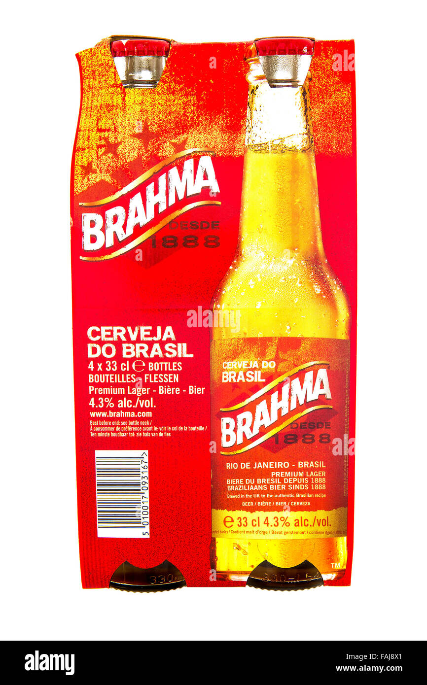 Vier-Pack Brahma Bier auf weißem Hintergrund Stockfoto