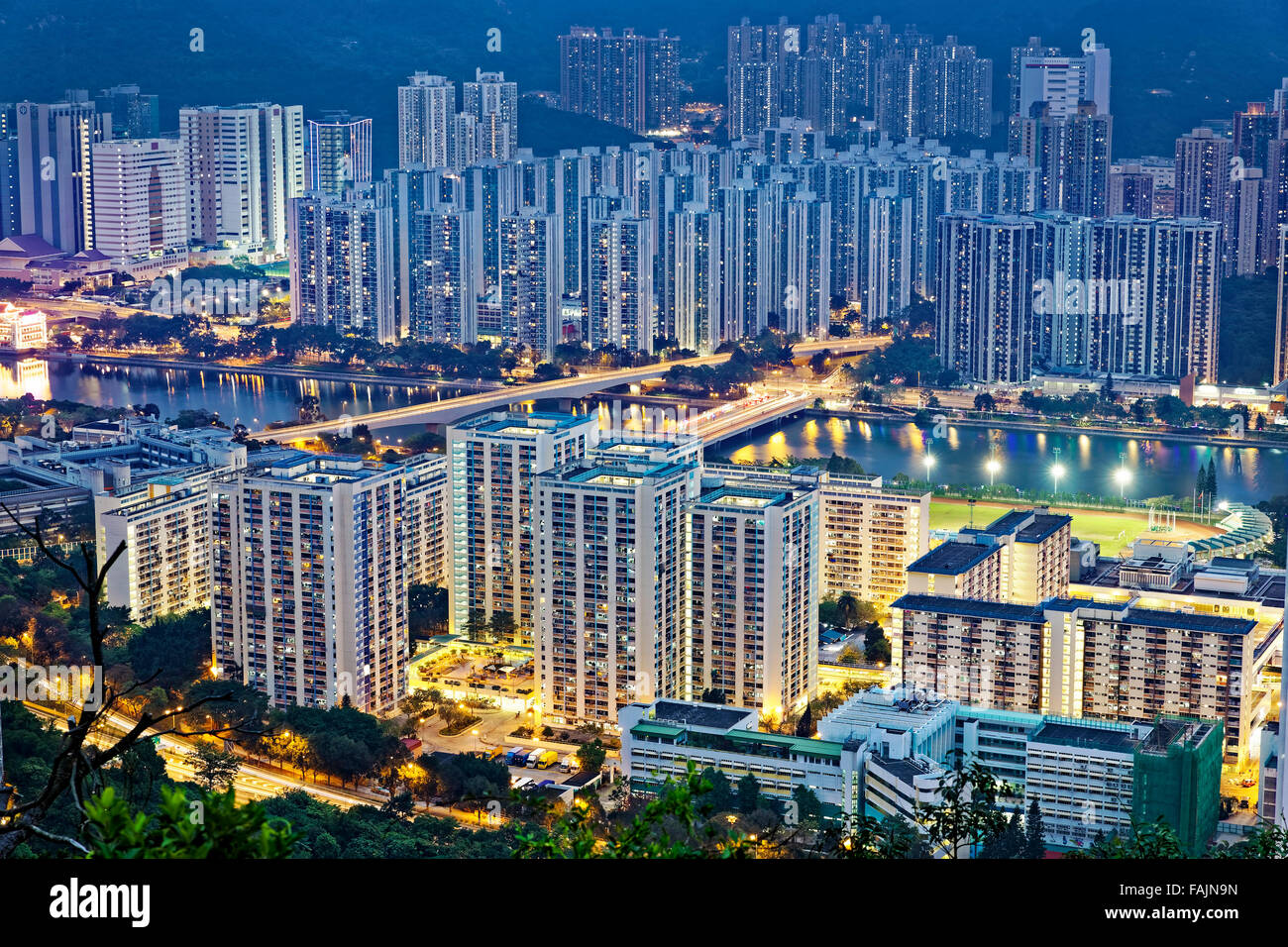 Hong Kong Sha Tin Nacht Stockfoto