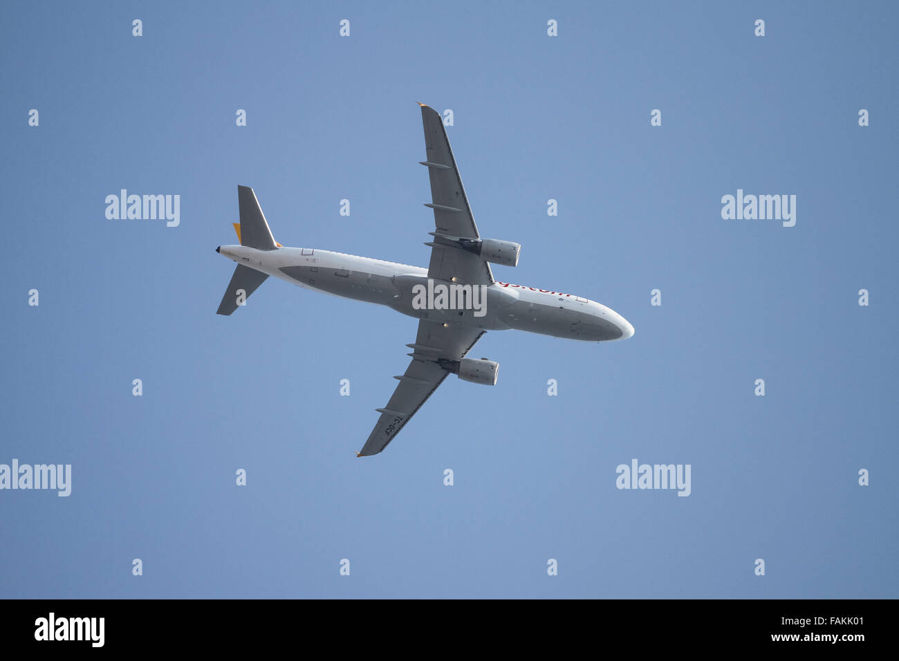 Pegasus Airlines Airbus A320-216 (CN 3831) zieht vom Sabiha Gökçen Flughafen. Stockfoto