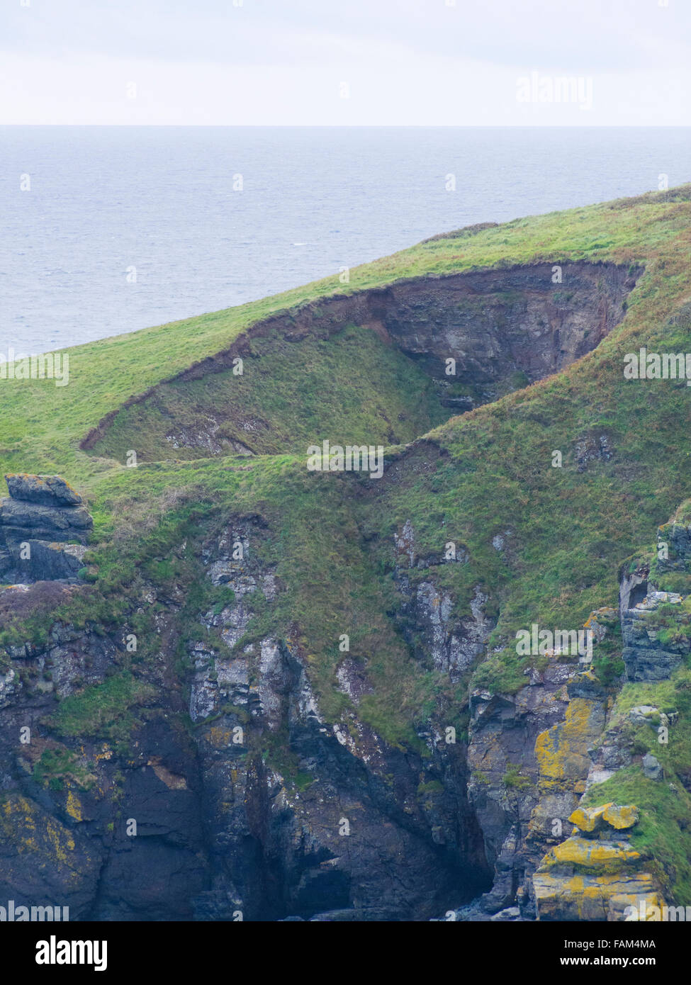 Größte Höhle geologische Besonderheit, Housel Bay Halbinsel Lizard, Cornwall, England, Vereinigtes Königreich Stockfoto
